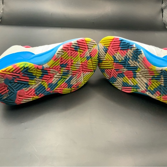 Under Armour Kids Colorful Sneakers Size 5 K Pink Laces White Blue Yellow - Picture 7 of 10